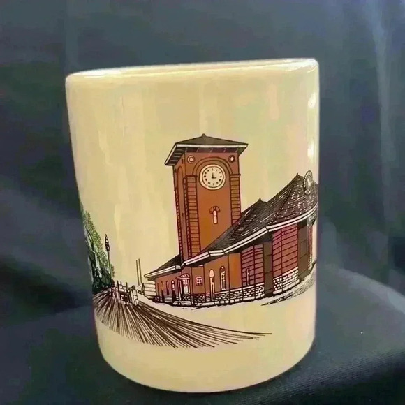 Great Northern Railroad Historical Society Vintage Coffee Mug - Picture 2 of 4